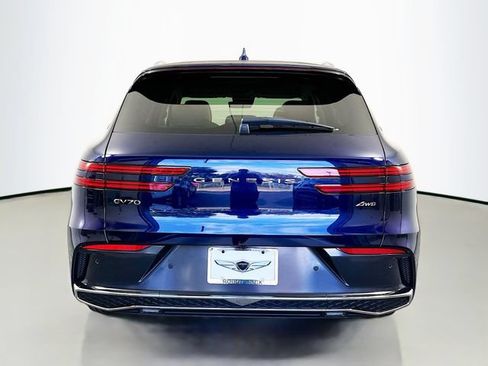 Certified 2026 Genesis GV70 2.5T Select AWD/4WD image 6