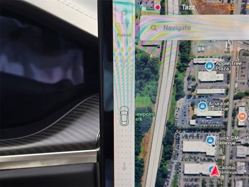 Used 2023 Tesla Model S Plaid image 41