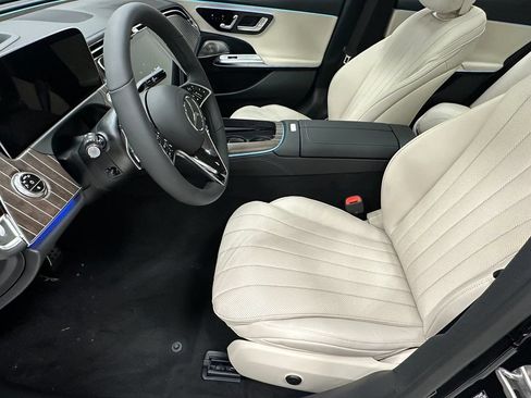 New 2026 Mercedes-Benz E 450 4MATIC All-Terrain Wagon image 10