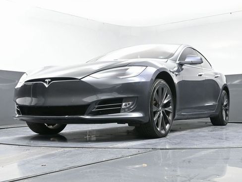 Used 2021 Tesla Model S Long Range image 52
