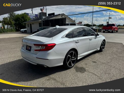 Used 2019 Honda Accord Sport image 5