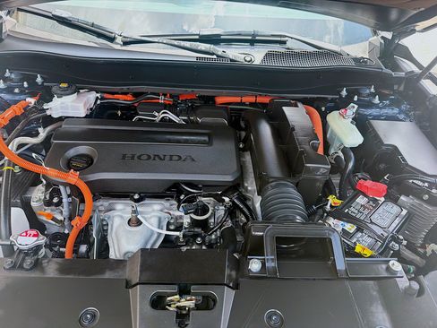 Used 2025 Honda CR-V Sport-L image 35