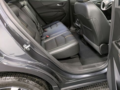 Used 2022 Chevrolet Equinox Premier AWD/4WD image 27