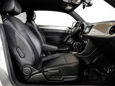 Used 2016 Volkswagen Beetle 1.8T SE image 30