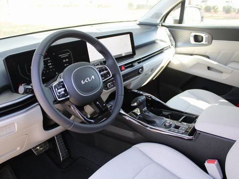 New 2026 Kia Sorento SX image 22