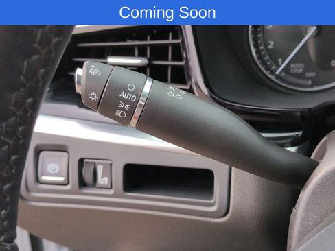 Used 2023 Cadillac XT6 Premium Luxury image 29