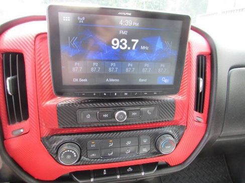 Used 2017 GMC Sierra 1500 4x4 Crew Cab w/ Sierra Convenience Package image 18