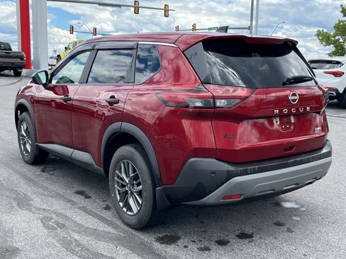 Used 2023 Nissan Rogue S AWD/4WD image 8