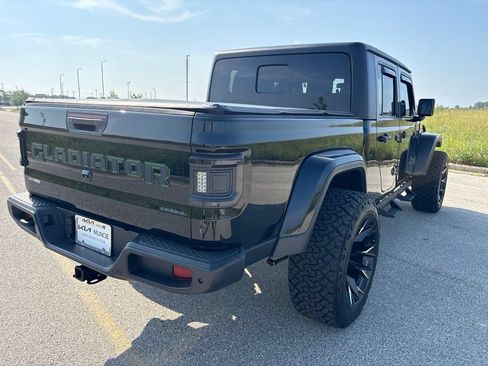 Used 2021 Jeep Gladiator Sport AWD/4WD image 13