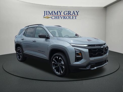 New 2027 Chevrolet Equinox RS w/ Safety and Technology Package AWD/4WD image 7