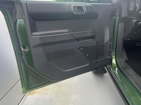 New 2025 Ford Bronco Badlands image 14