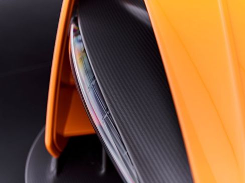 Used 2019 McLaren Senna RWD image 34