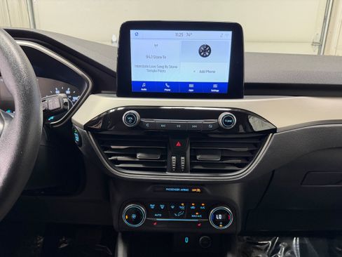 Certified 2020 Ford Escape SE AWD/4WD image 19