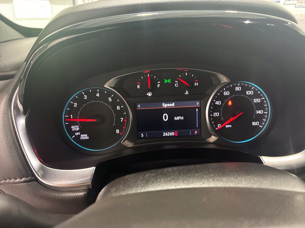 Used 2023 Chevrolet Traverse LT AWD/4WD image 19