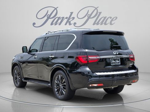 Used 2020 INFINITI QX80 Luxe w/ Edition 30 Package RWD image 3