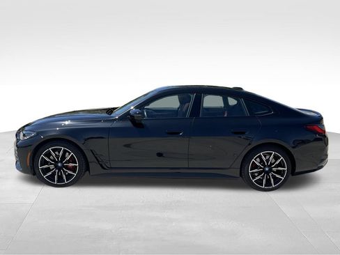Used 2023 BMW i4 eDrive40 w/ M Sport Package RWD image 9