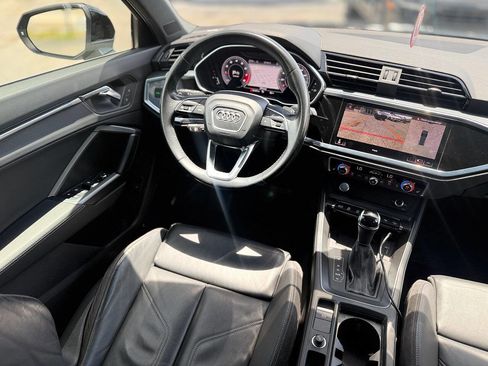 Used 2020 Audi Q3 2.0T Prestige AWD/4WD image 17