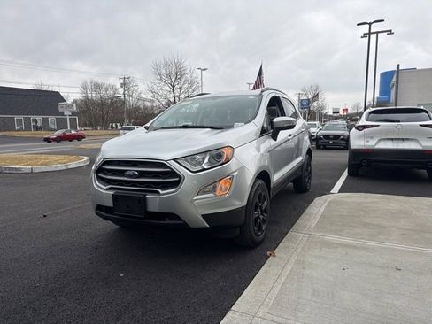 Used 2018 Ford EcoSport SE w/ SE Convenience Package image 6