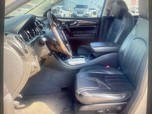 Used 2016 Buick Enclave Leather FWD image 5