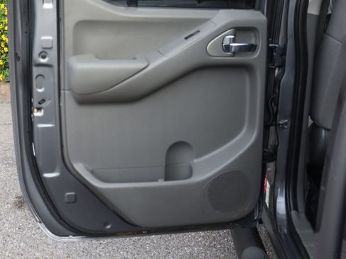 Used 2019 Nissan Frontier SV w/ Value Truck Package image 32