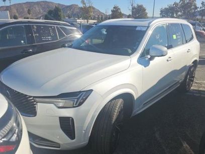 Used 2025 Volvo XC90 B6 Plus