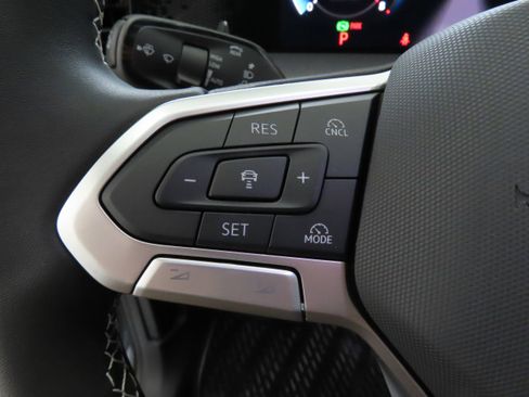 New 2025 Volkswagen Tiguan S image 14