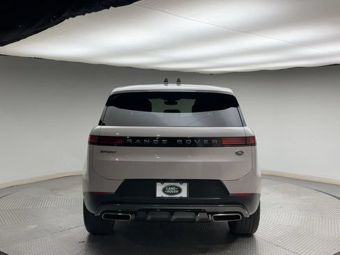 Used 2023 Land Rover Range Rover Sport SE AWD/4WD image 3