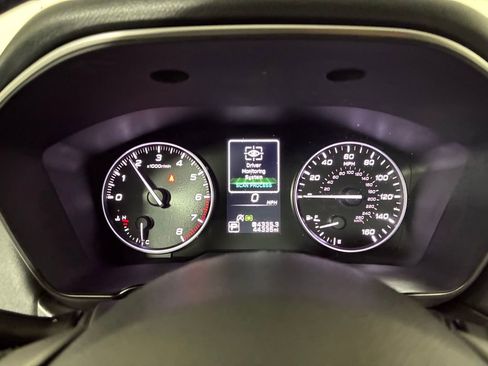 Used 2023 Subaru Outback Limited image 12