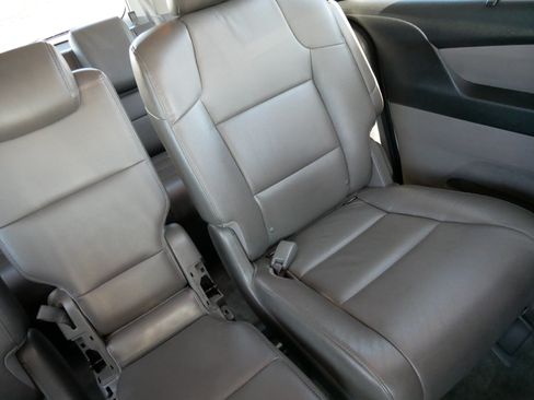 Used 2015 Honda Odyssey EX-L image 14