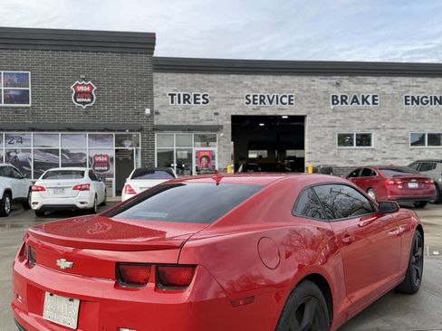 Used 2012 Chevrolet Camaro SS w/ RS Package RWD image 7