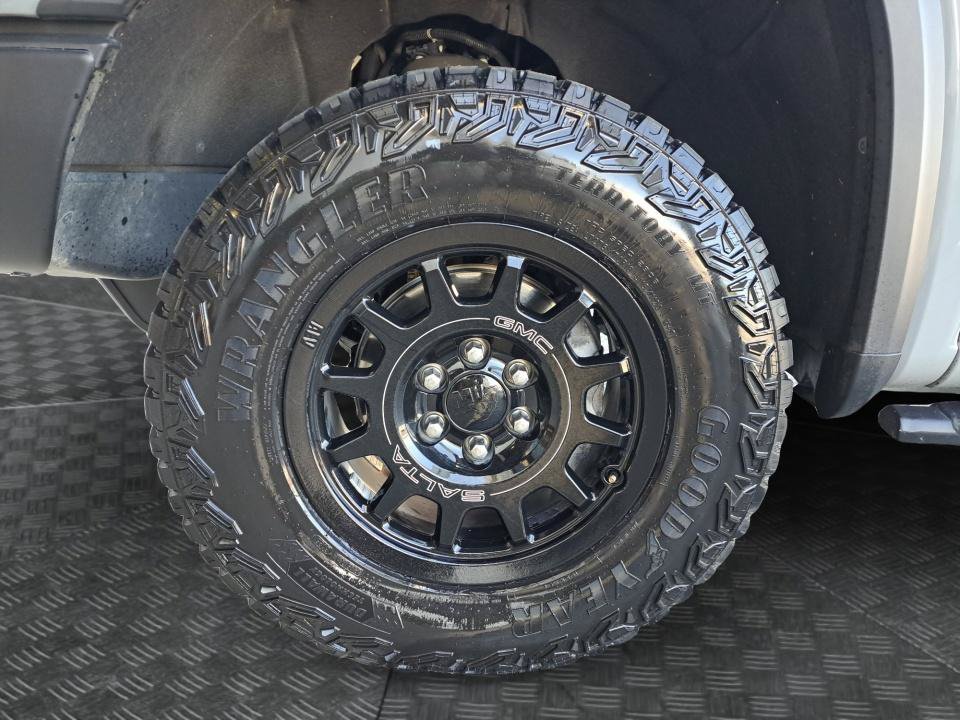 Used 2024 GMC Sierra 1500 AT4X w/ AT4X AEV Edition AWD/4WD image 21