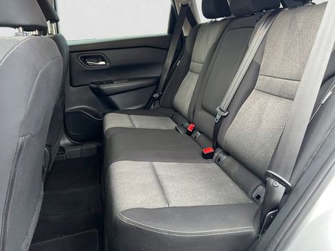 Used 2024 Nissan Rogue SV image 13