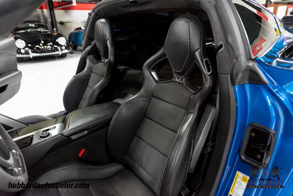Used 2016 Chevrolet Corvette Z06 w/ 3LZ Preferred Equipment Group RWD image 23