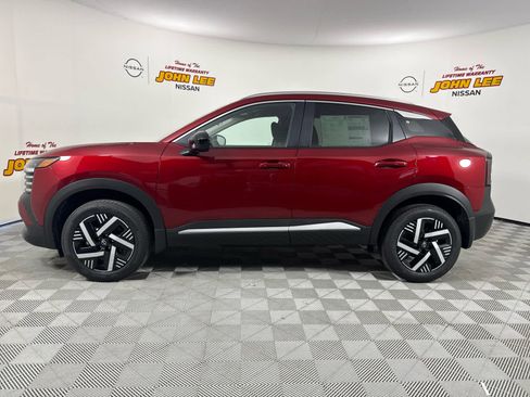 New 2026 Nissan Kicks SV w/ Illumination Package image 2