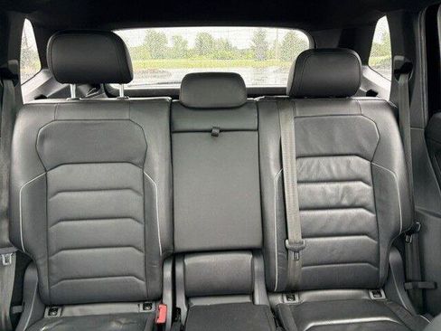 Used 2020 Volkswagen Tiguan SEL Premium R-Line AWD/4WD image 11