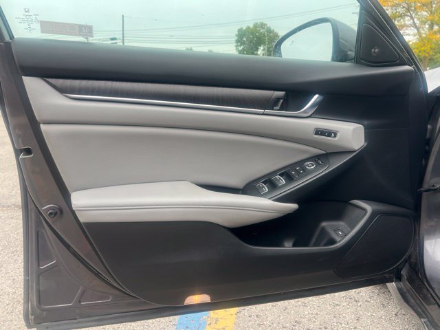 Used 2018 Honda Accord EX-L image 17