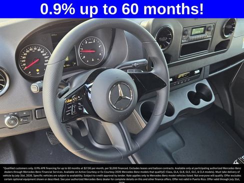 Used 2025 Mercedes-Benz Sprinter 2500 image 27