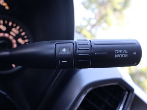 Used 2018 Ford F150 XLT w/ Equipment Group 302A Luxury RWD image 35