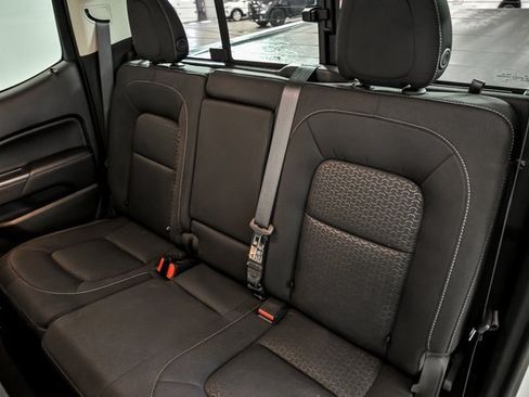 Used 2022 GMC Canyon Elevation w/ Trailering Package image 11