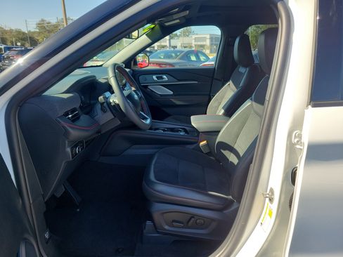 Used 2025 Ford Explorer ST w/ Sun And Sound Package image 19