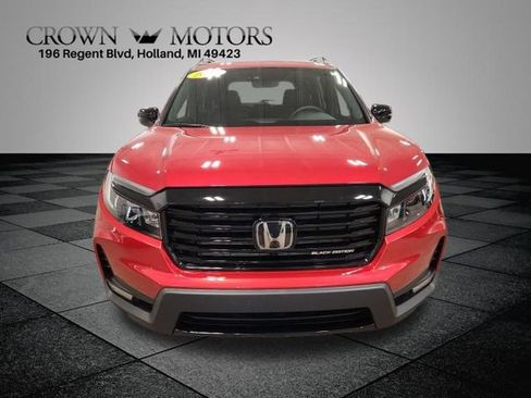 Used 2025 Honda Passport Black Edition image 8