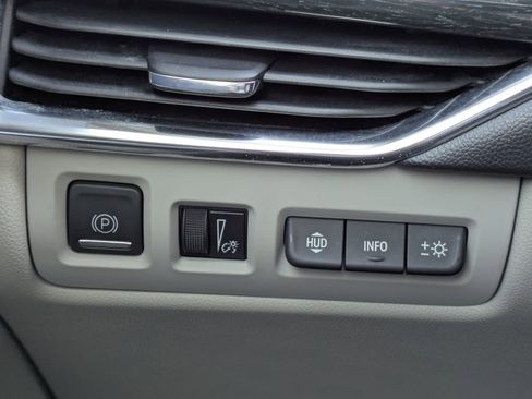 Certified 2023 Cadillac XT4 Premium Luxury w/ Technology Package image 24