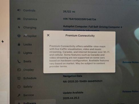 Used 2024 Tesla Model Y 2WD image 18