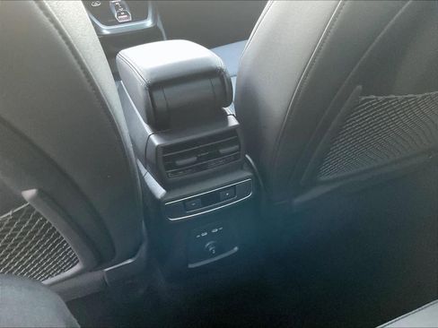 Certified 2024 Audi Q4 e-tron Premium Plus w/ Premium Plus image 28