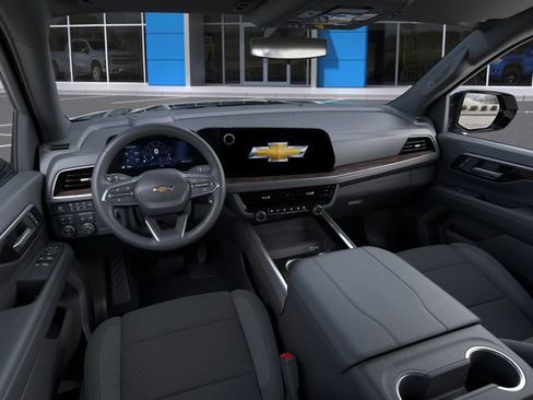 New 2026 Chevrolet Suburban LS AWD/4WD image 15