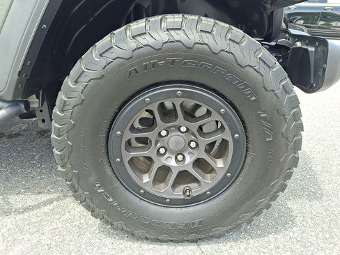 Used 2023 Jeep Wrangler Unlimited Sport AWD/4WD image 9