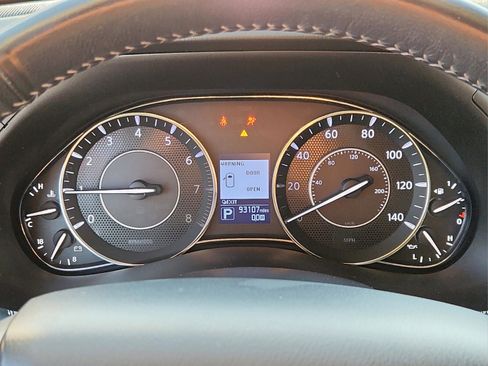 Used 2018 Nissan Armada SL image 21