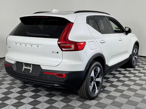 New 2026 Volvo XC40 B5 Plus w/ Protection Package Premier AWD/4WD image 6