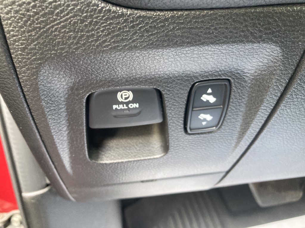 Used 2020 RAM 1500 Big Horn AWD/4WD image 39