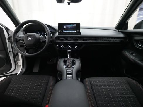Certified 2024 Honda HR-V Sport image 5